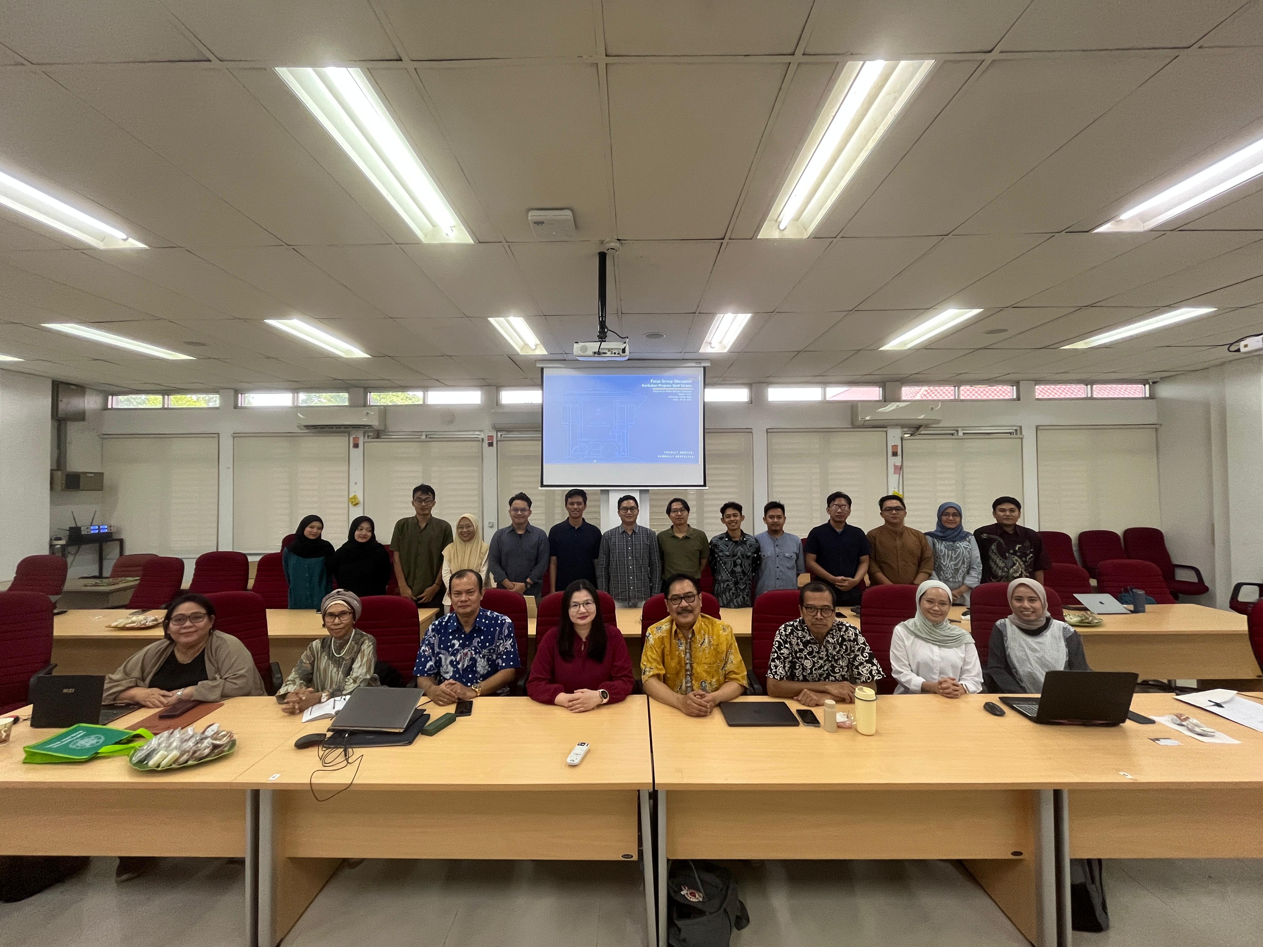  Focus Group Discussion (FGD) serta peluang UGM sebagai TUK LSP TL IATPI
